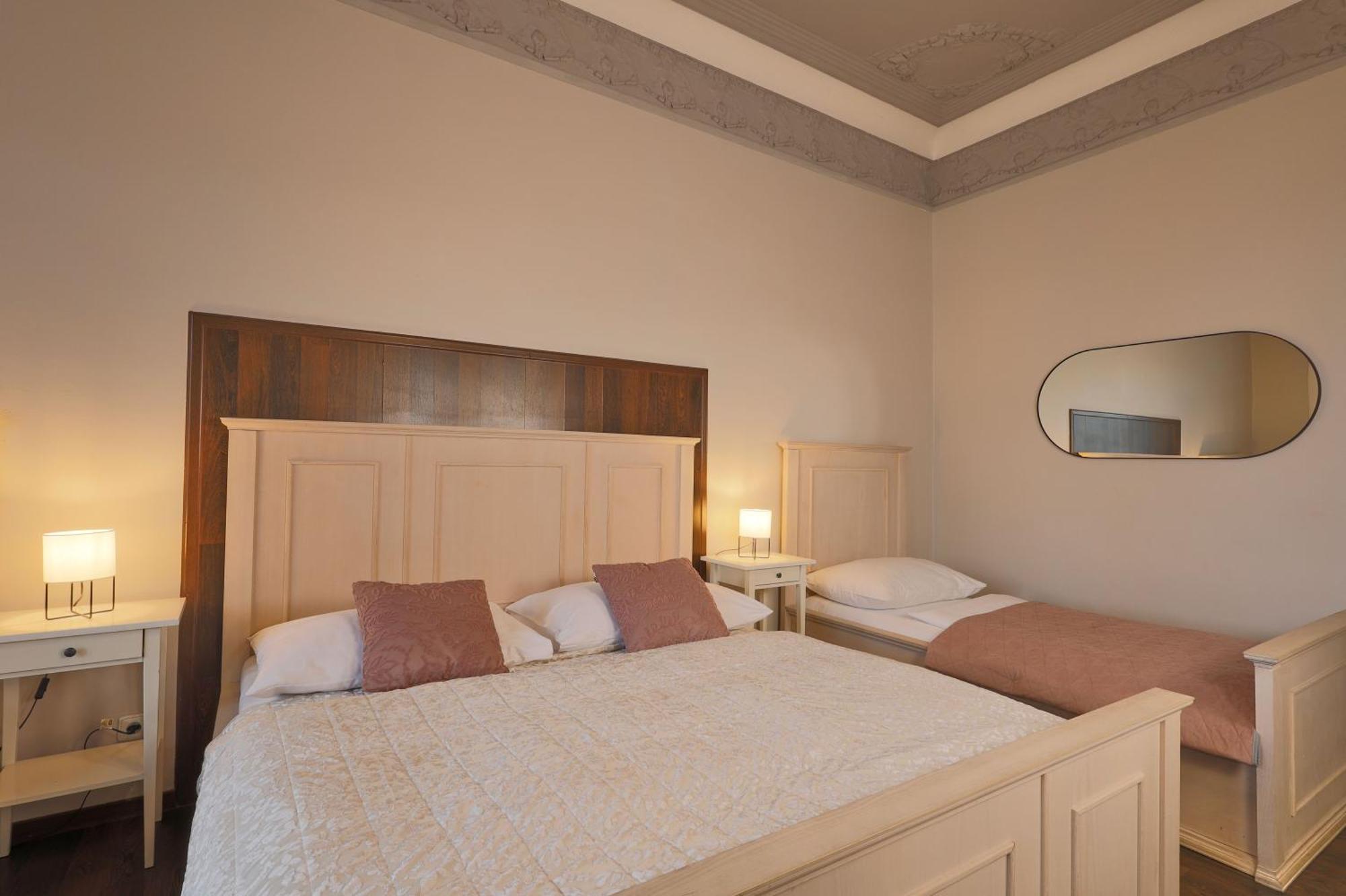 Janackovo - Riverside Residence ปราก ภายนอก รูปภาพ
